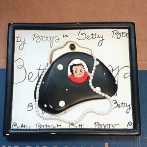 Betty Boop Wall Plaque 3D Purse Frame Necklace 2005 King Features Cartoon Classi